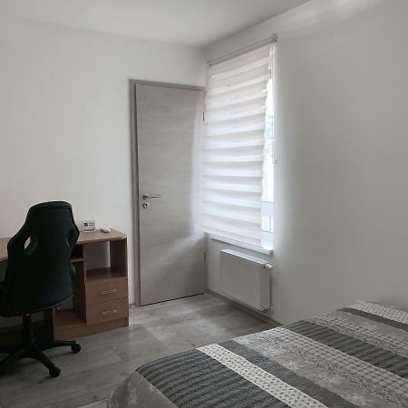 Exclusive Home - C. Apartman Pecs Ngoại thất bức ảnh